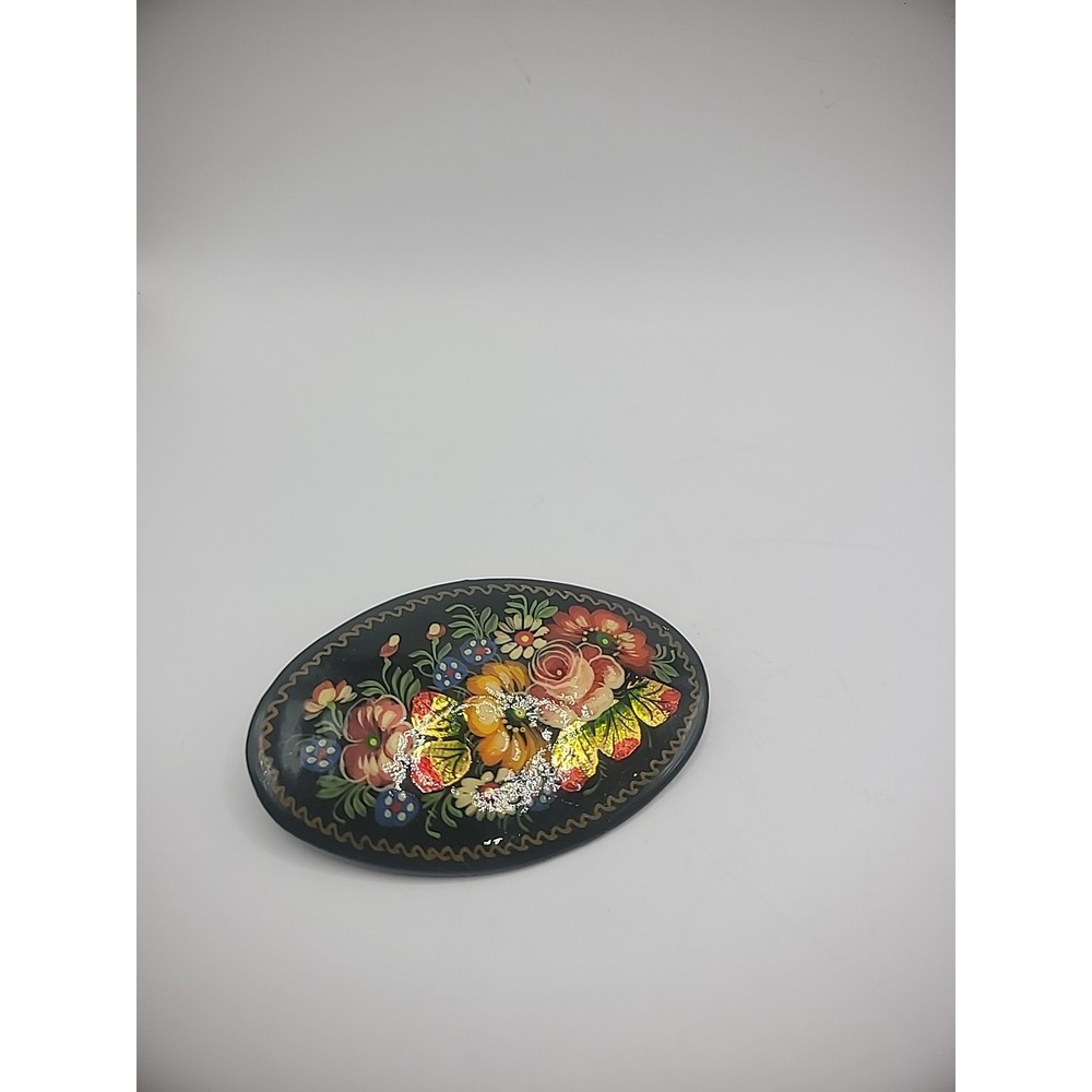 Vintage Fedoskino Brooch Pin Hand Painted Russian Laquer Wood Signed C Clasp